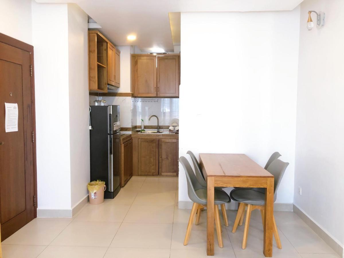 60 négyzetméteres, 2 hálószobás Apartman 2 fürdőszobával Chamkar Morn területén Phnompen Kültér fotó