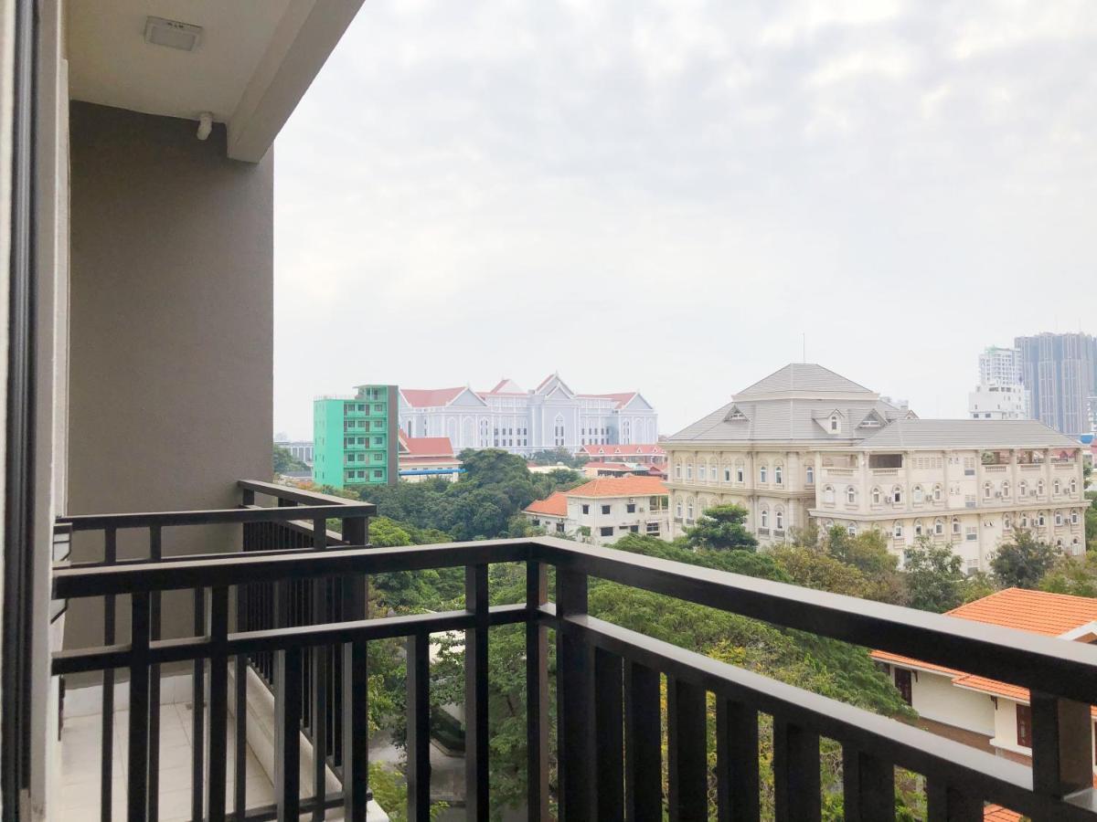 60 négyzetméteres, 2 hálószobás Apartman 2 fürdőszobával Chamkar Morn területén Phnompen Kültér fotó