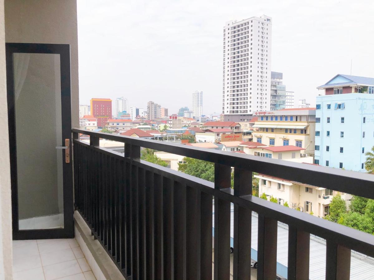 60 négyzetméteres, 2 hálószobás Apartman 2 fürdőszobával Chamkar Morn területén Phnompen Kültér fotó